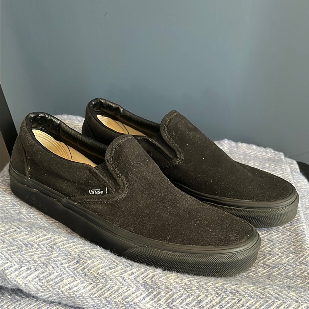 Vans Men's Black Slip-On Shoes